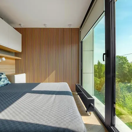 Aurum Premium Unia Apartament *